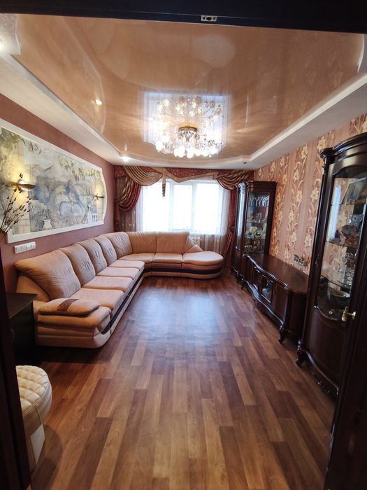 Продам 4 к квартиру вул. ЗСУ біля ринку