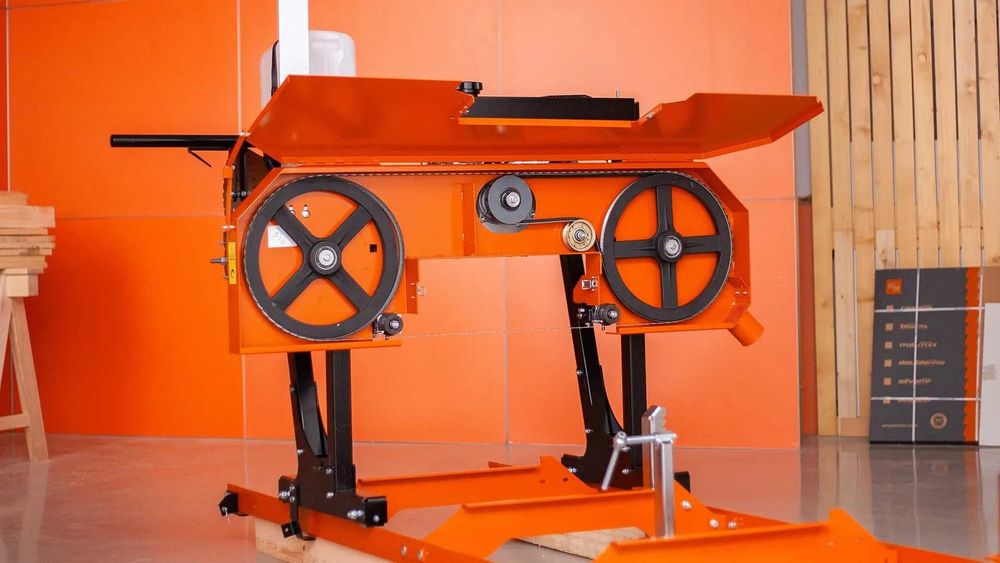 Trak taśmowy spalinowy Wood Mizer 9,5KM 560mm poziomy drewna KOHLER