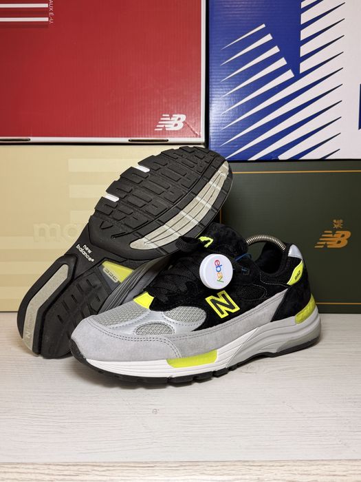 New balance 992 “Grey Volt”