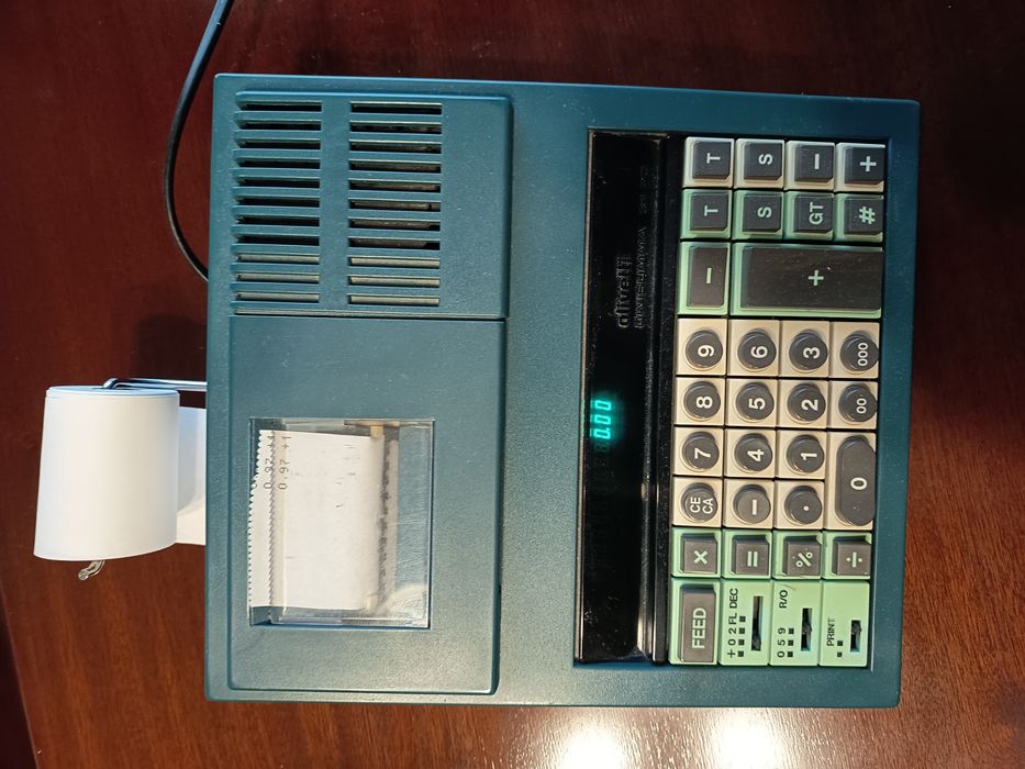 Máquina de calcular Olivett