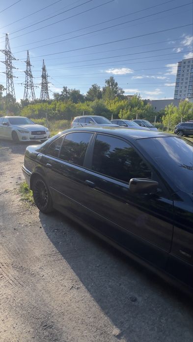 BMW e39 520  1999