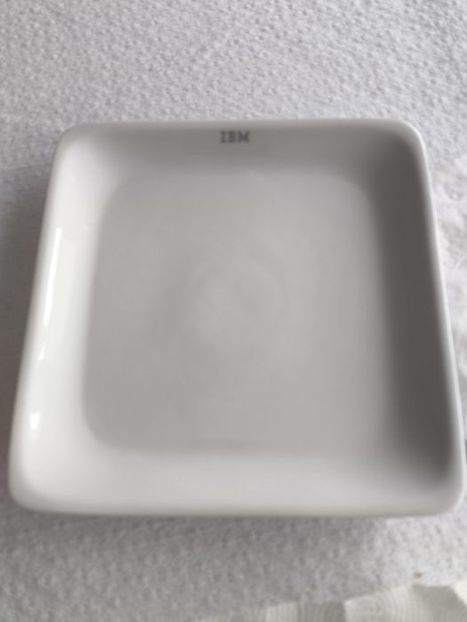 Półmiski Baucher Weiden logo IBM sygnowane