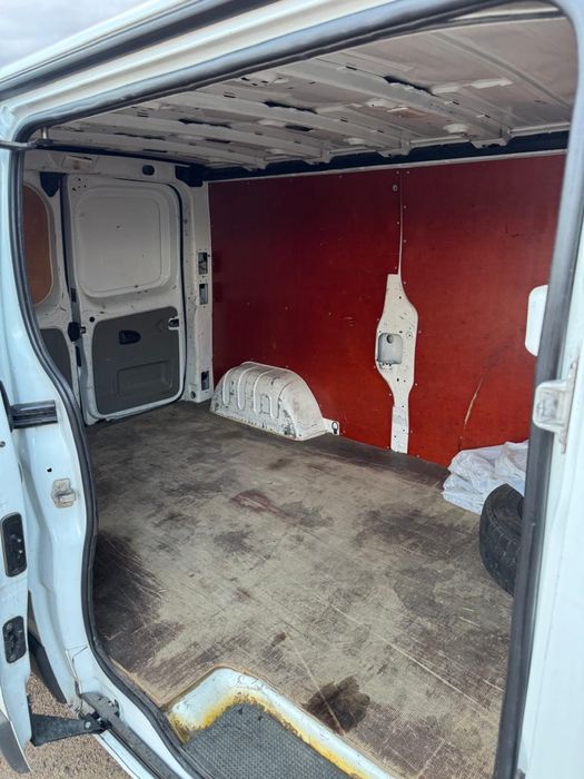 Opel Vivaro 2.0 tdi 2014