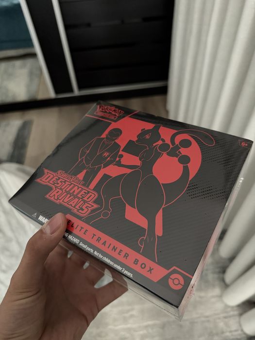 Destined Rivals Elite Trainer Box