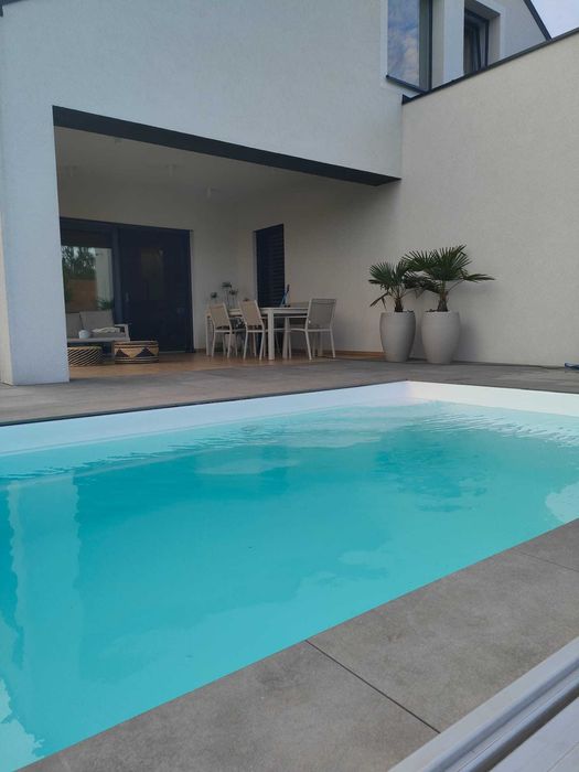 Basen ogrodowy basen poliestrowy oświetlenie LED 8,8 x 3,65 x 1,50