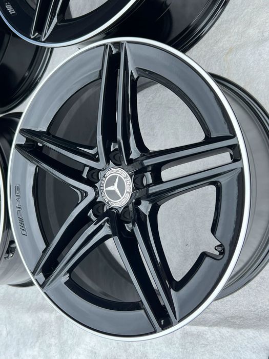 Oryginalne felgi MERCEDES A177 A35 S A45 S CLA AMG A1774012300