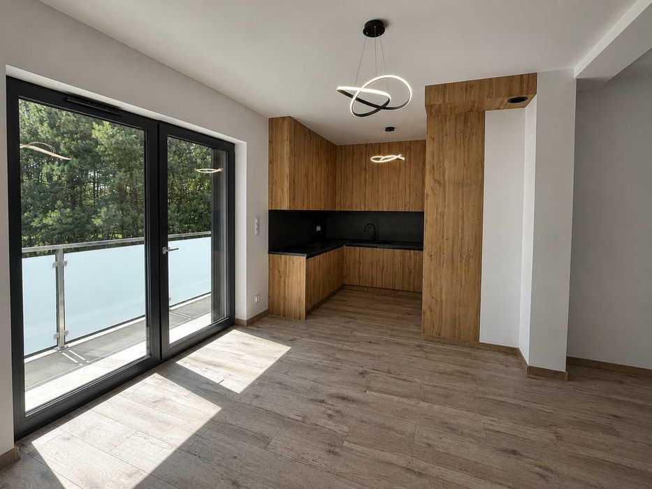 Nowoczesny apartament z widokiem na las