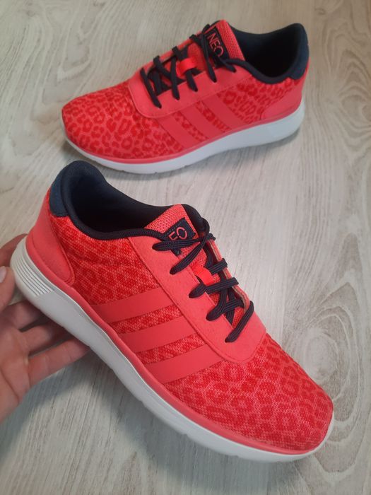 Яркие легкие кроссовки Adidas lite racer neo кросівки черевики р.38