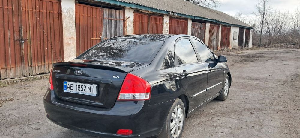 Кіа черато 2.0газ /бенз