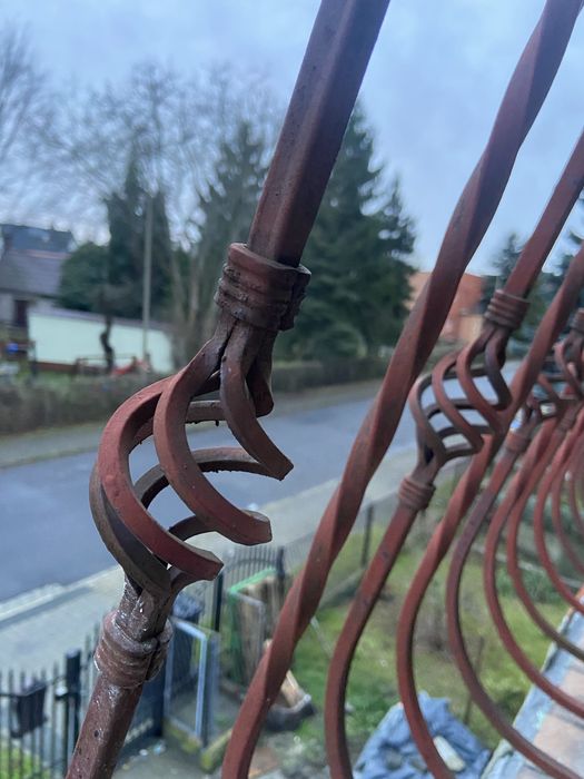 Balustrada balkonowa i schodowa