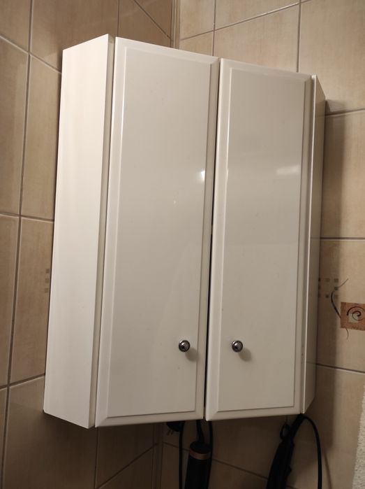 Kup ode mnie szafkę