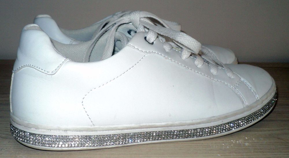 Białe sneakersy damskie Graceland z cyrkoniami roz. 39