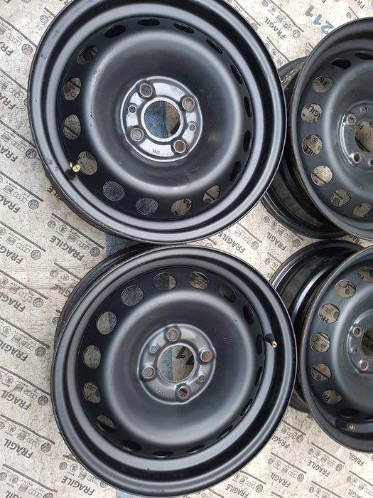 Felgi stalowe Fiat Punto 500 Doblo Panda 4x98 5,5jx14 ET35