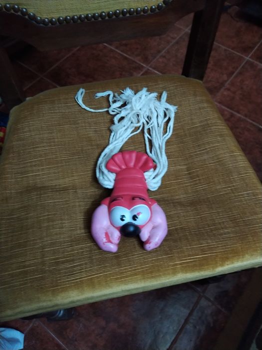 Brinquedo        .
