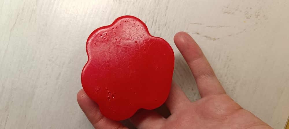 Новорічна таба лапка