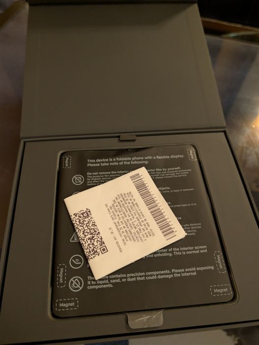Honor Magic V3 (dobrável)