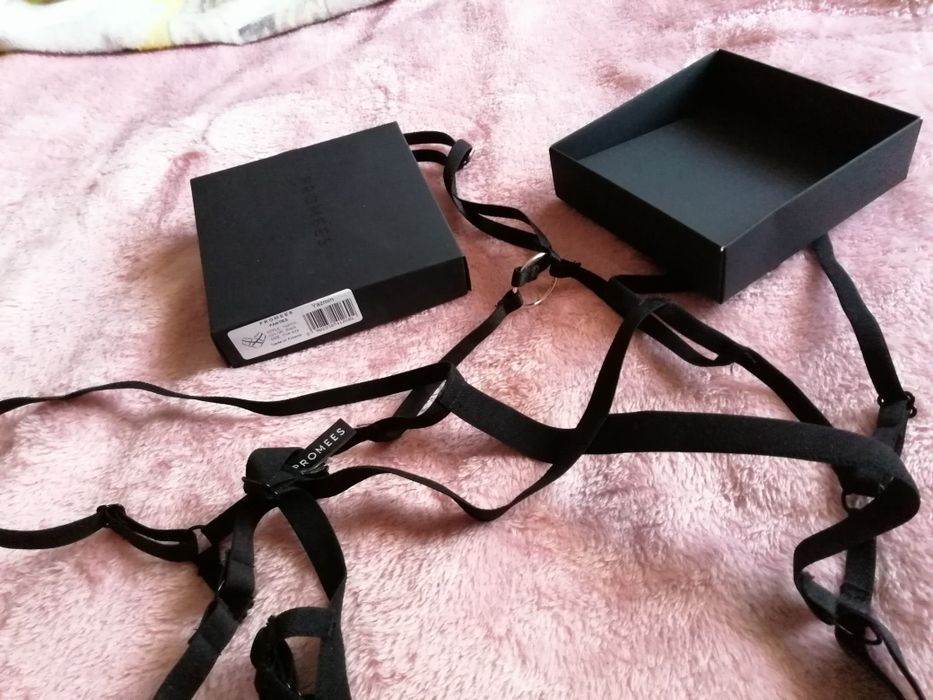 biustonosz PROMEES YAZMIN komplet panties walentynki bra uprząż majtki