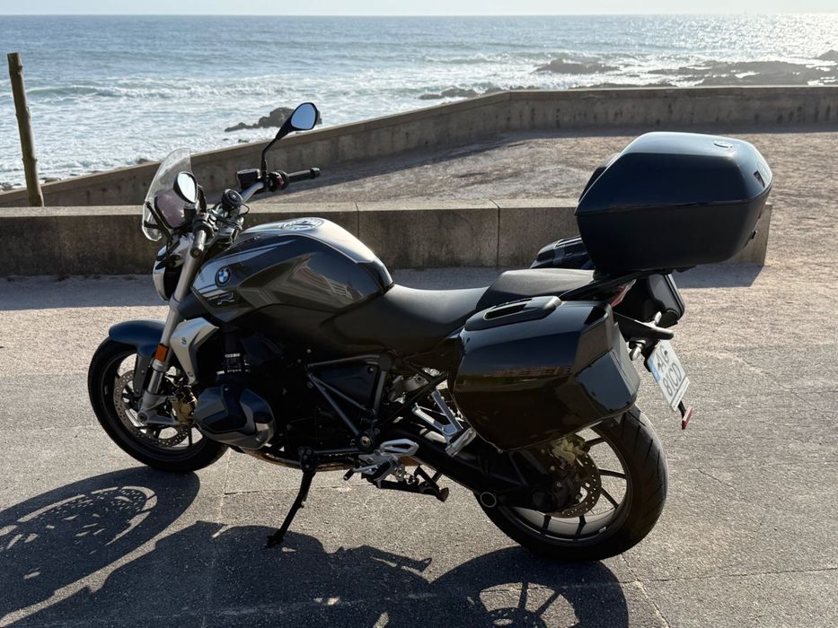 BMW R1250R 2021 — 17.759 km — Nacional, Full BMW