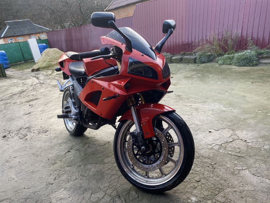 Продам Spark R-6