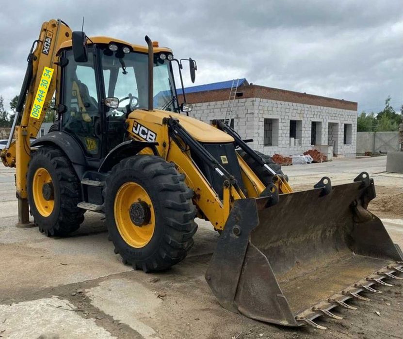 Екскаватор JCB-3; Авто 10-30т:Вивіз Грунту,Сміття: Пісoк,щeбінь,відсів