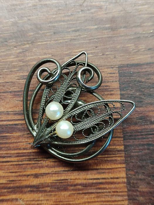 Stara broszka liść z perłami filigran handmade vintage retro