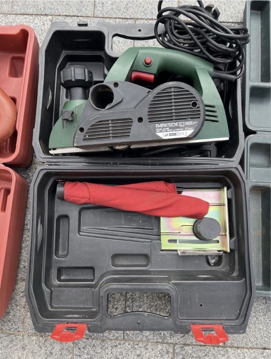 Ручний електро інструмент б/в.