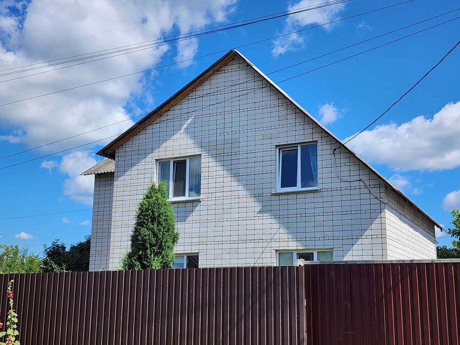 Вітаю. Продам будинок, газ, гараж, 12 соток, Боярка_Тарасівка.