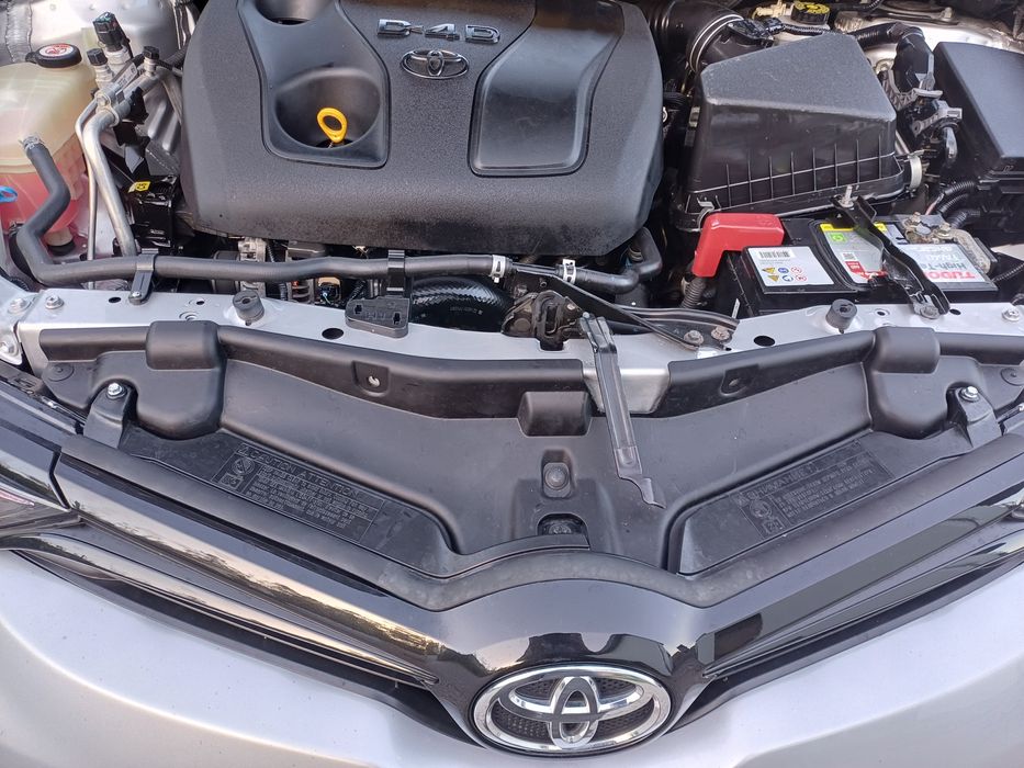 Toyota Auris 1.4 diesel histórico toyota