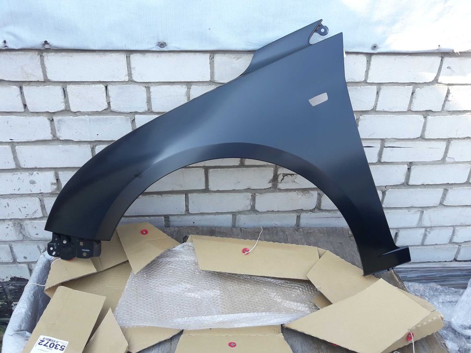 Бампер передний на Chevrolet Cruze  Шевроле Круз