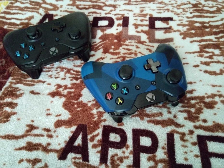 Геймпады Microsoft Xbox One (Комплект Пара)