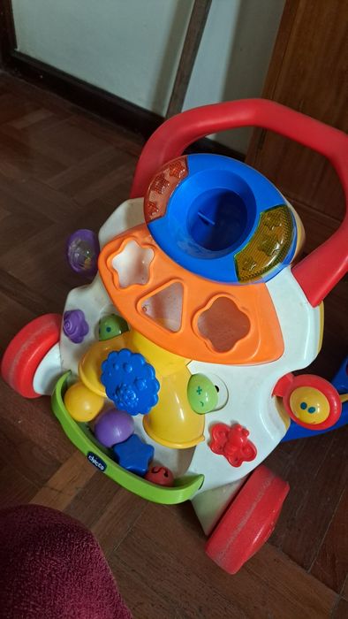 Andarilho da Chico para  bebé