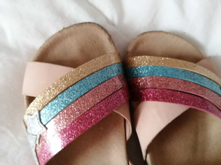 Sandalias n. 23 Zara