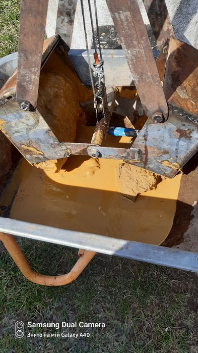 Чистка криниць...