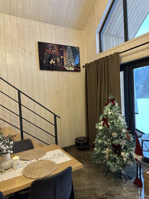 Сучасний новий котедж з чаном джакузі в  Східниці/Старий Кропивник