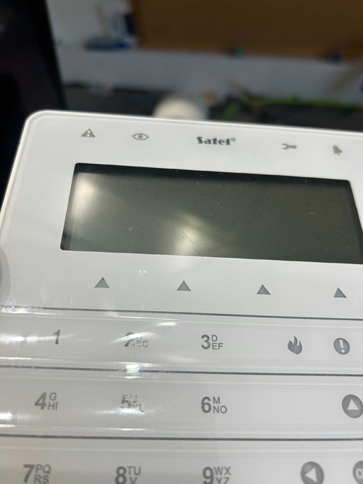 Manipulator centrali alarmowej Satel INT-KSG-W biały