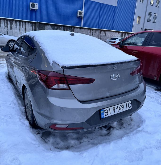 Продам авто америка Hyundai Elantra 2019 AD 2.0 газ/бензин после ДТП