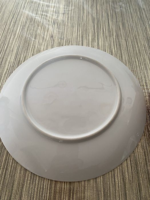 Prato de porcelana japonesa antiga