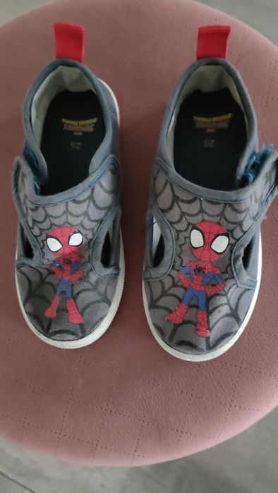 Kapcie Spiderman