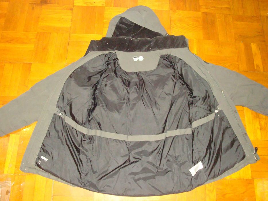 Куртка-пуховик MacKINLEY зимняя с капюшоном , размер 50-52 ( M-L )