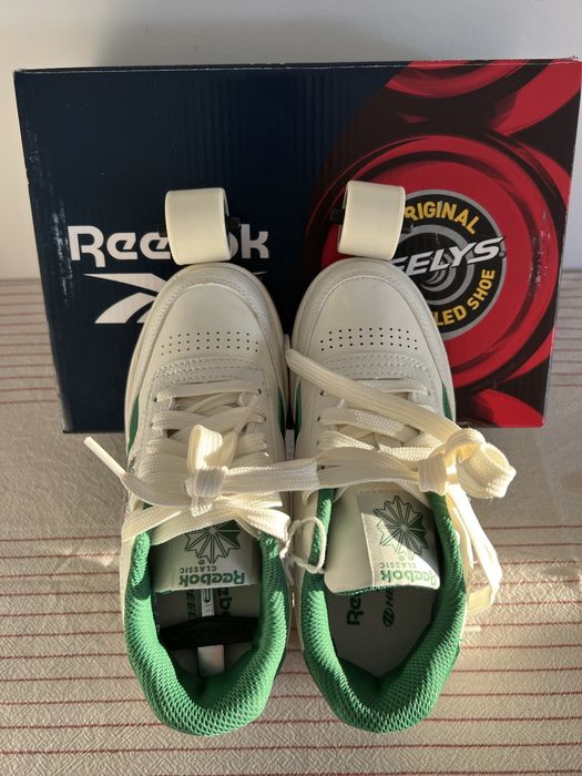 Tenis Reebok Hellys novos