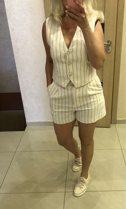 Жіночий лляний  костюм фірми ZARA.Розм.38
