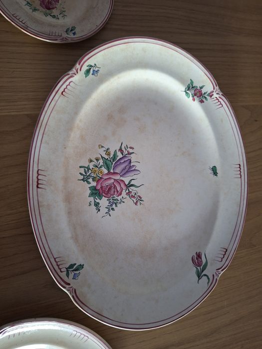 Conjunto de loiça Fabrica de loica Sacavem muito antigo