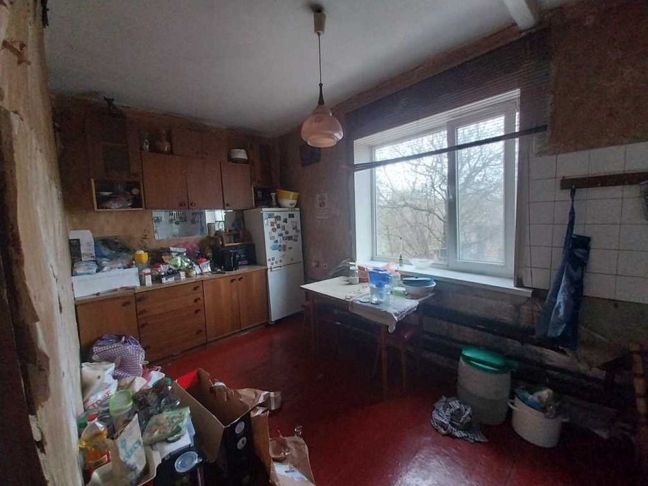 Окремий будинок у районі м'ясокомбінату. Цікава пропозиція під бізнес.