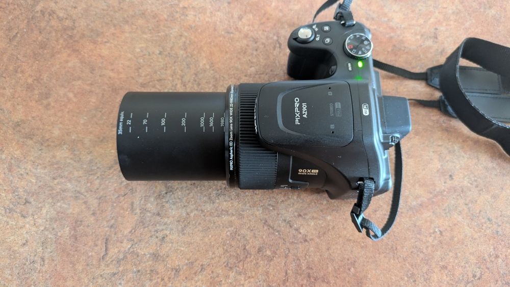 Kodak PixPro AZ901 (Zoom 90x)