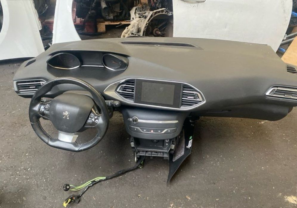 Tablier completo 308 t9