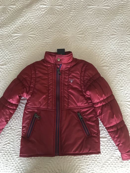 Casaco acolchoado/kispo gant  novo 7 anos