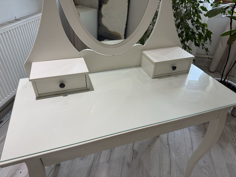 Toaletka Ikea Hemnes