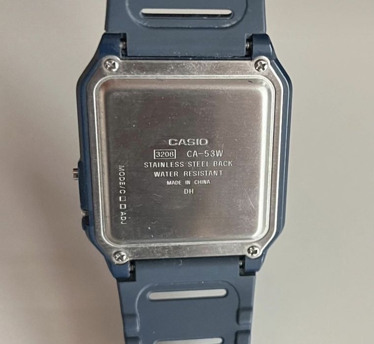 Zegarek casio z kalkulatorem