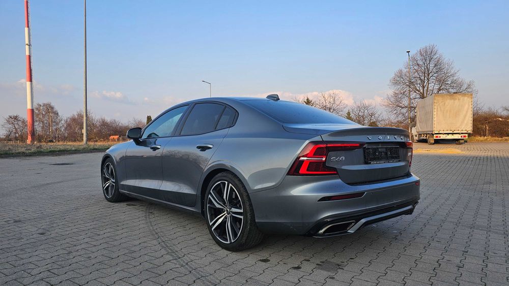 Samochód osobowy volvo s60