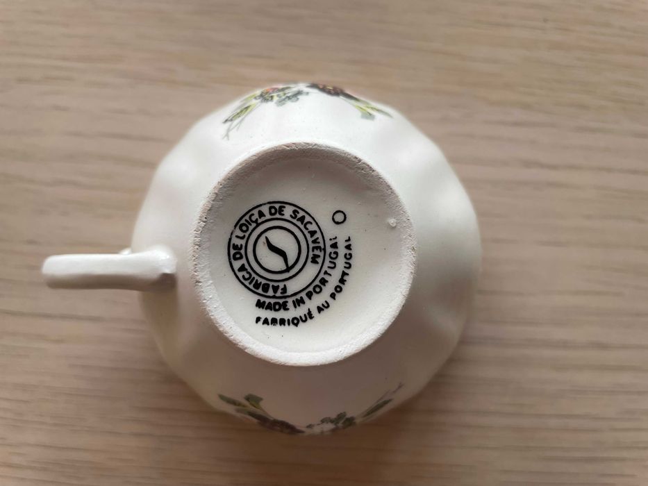 12 porcelain cups64861942962563121
